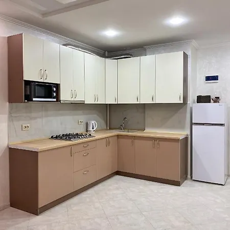 Apartment In Khmelnytsky Street Lviv Exterior photo