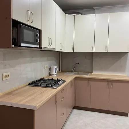 Apartment In Khmelnytsky Street Lviv Exterior photo