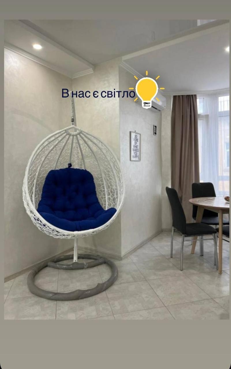 In Khmelnytsky Street Apartment Lemberg